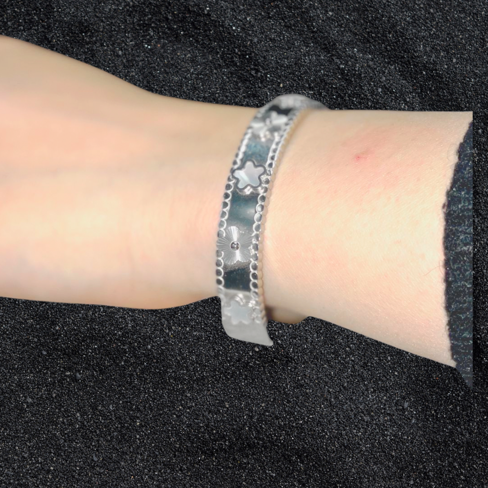 اساور اشكال مميزه وانيقة