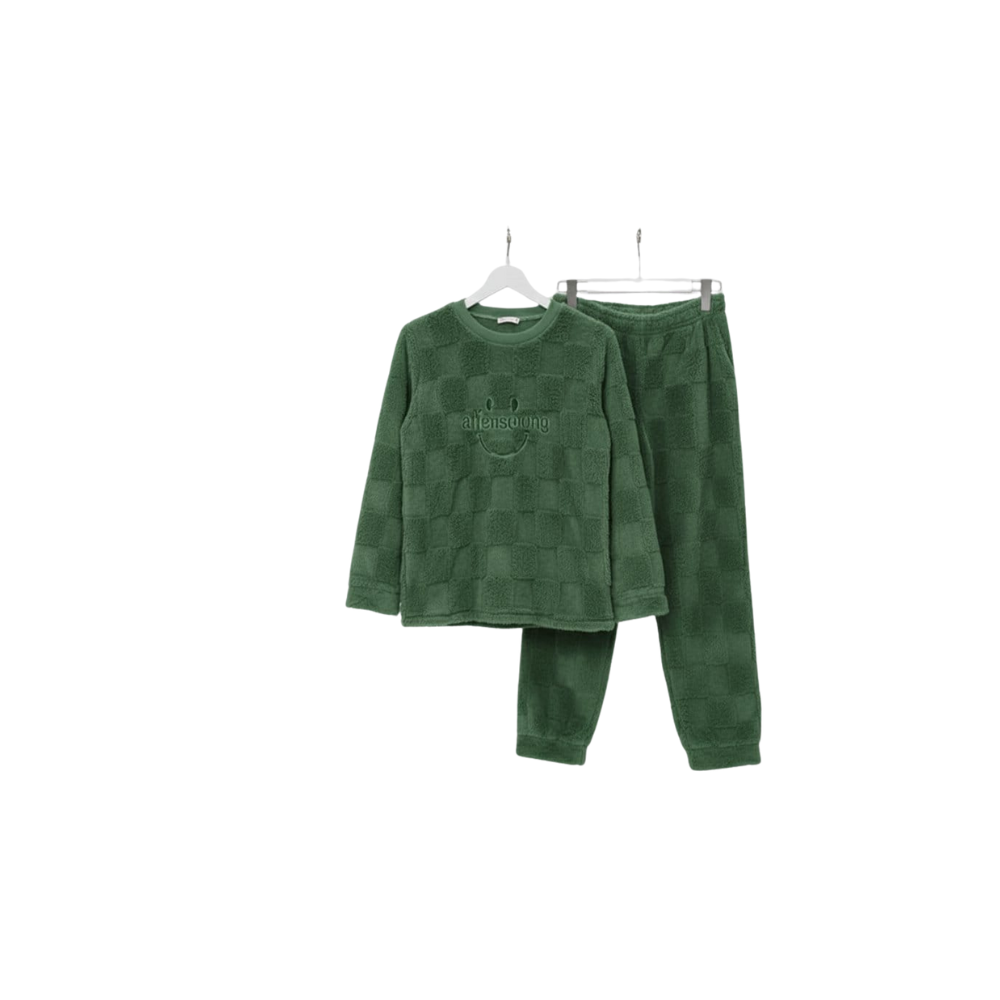 بجامة فرو ناعم