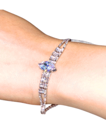 أسوارة يد فضية